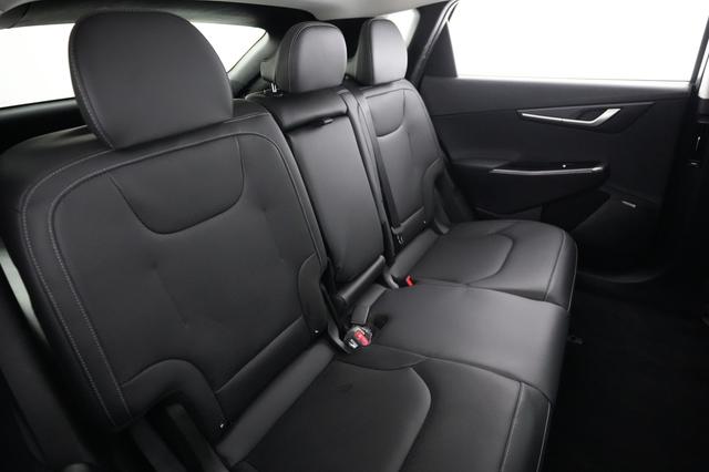 2024 Kia EV6 — photo 4 of 21