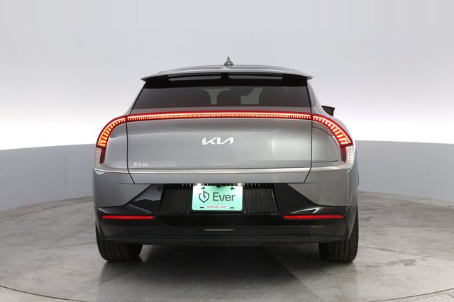 2024 Kia EV6 — photo 12 of 21