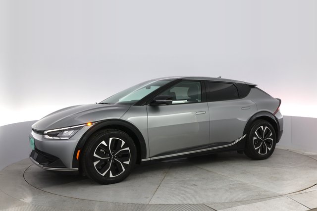 2024 Kia EV6 — photo 14 of 21