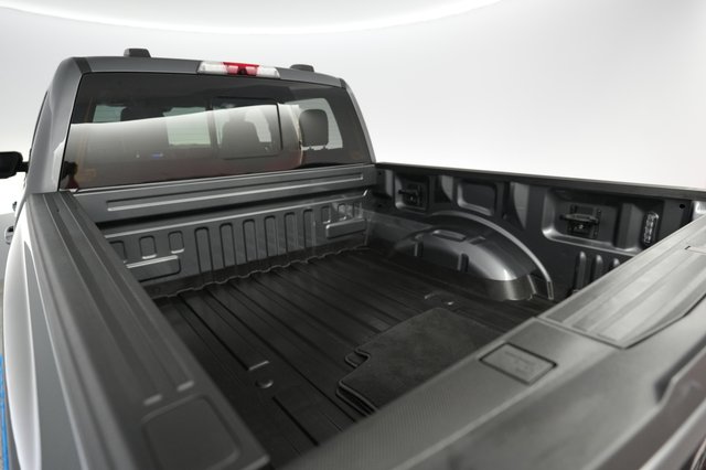 2023 Ford F-150 Lightning — photo 6 of 15