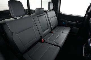 2023 Ford F-150 Lightning — photo 4 of 15
