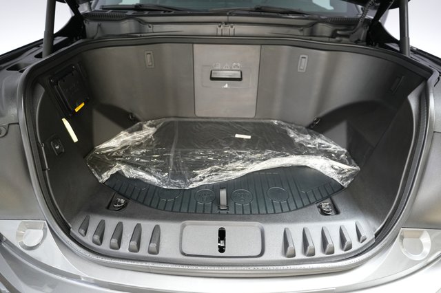 2023 Ford F-150 Lightning — photo 15 of 15