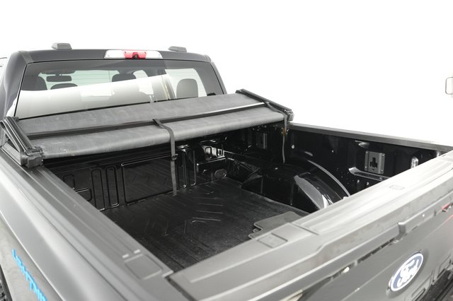 2024 Ford F-150 Lightning — photo 6 of 15