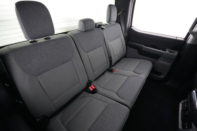 2024 Ford F-150 Lightning — photo 4 of 15