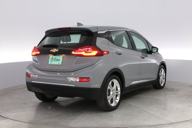 2020 Chevrolet Bolt EV — photo 2 of 20