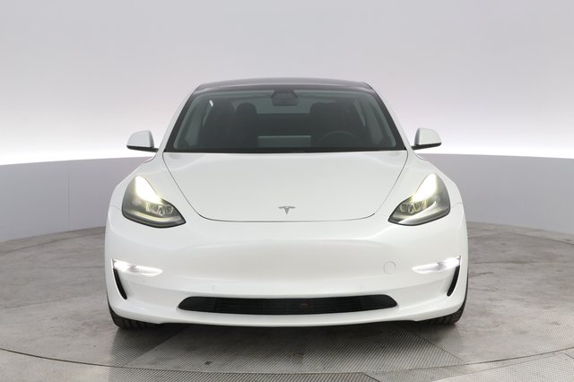 2021 Tesla Model 3 — photo 9 of 24