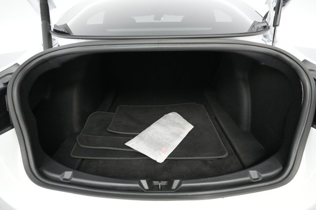 2021 Tesla Model 3 — photo 6 of 24