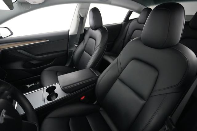 2021 Tesla Model 3 — photo 3 of 24