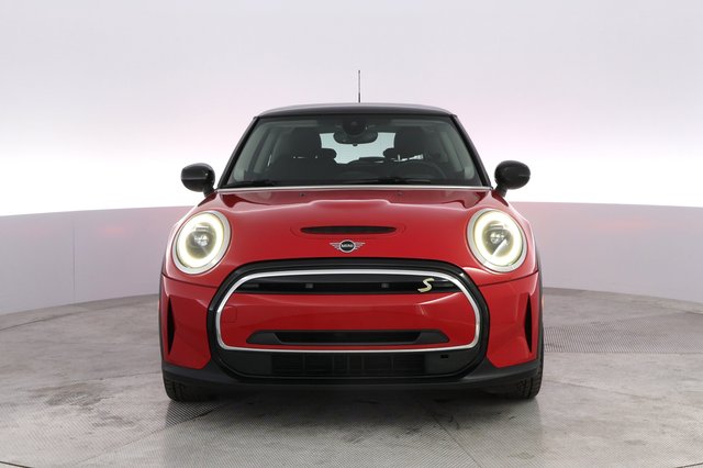 2023 MINI Hardtop — photo 9 of 20