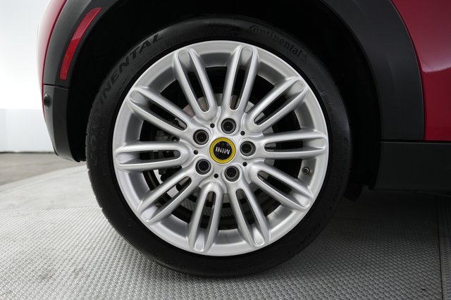 2023 MINI Hardtop — photo 7 of 20