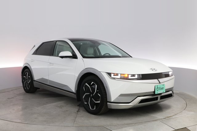 2024 Hyundai IONIQ 5 — photo 10 of 21