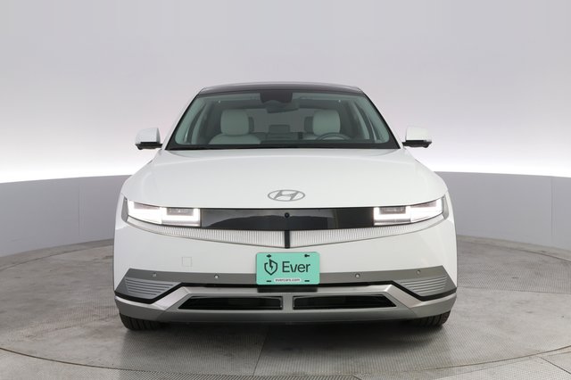 2024 Hyundai IONIQ 5 — photo 9 of 21