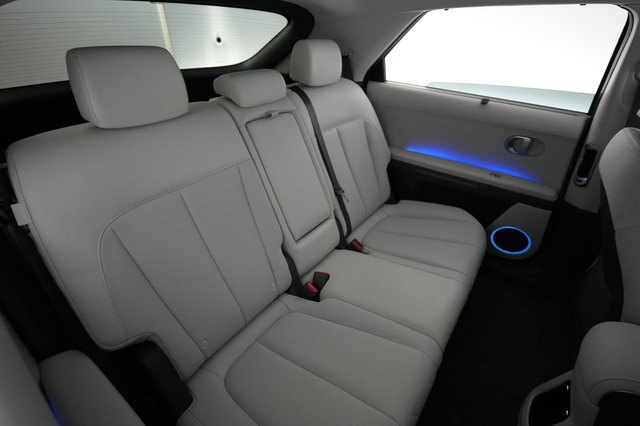 2024 Hyundai IONIQ 5 — photo 4 of 21