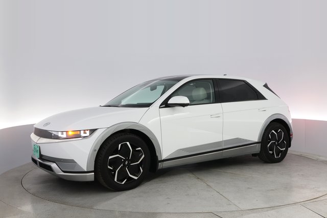 2024 Hyundai IONIQ 5 — photo 14 of 21