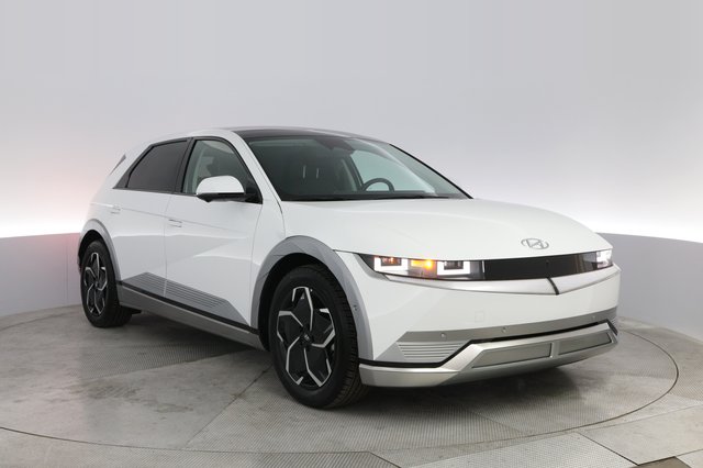2024 Hyundai IONIQ 5 — photo 10 of 22