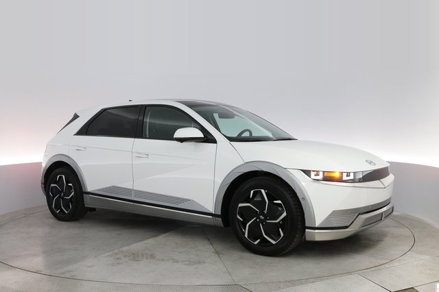 2024 Hyundai IONIQ 5 — photo 11 of 22