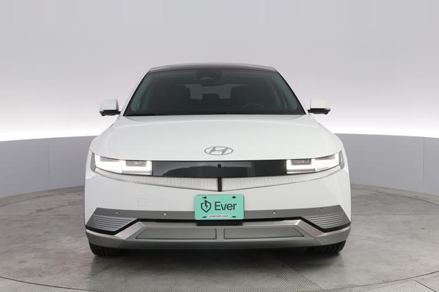 2024 Hyundai IONIQ 5 — photo 9 of 21