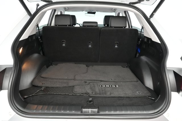 2024 Hyundai IONIQ 5 — photo 6 of 21