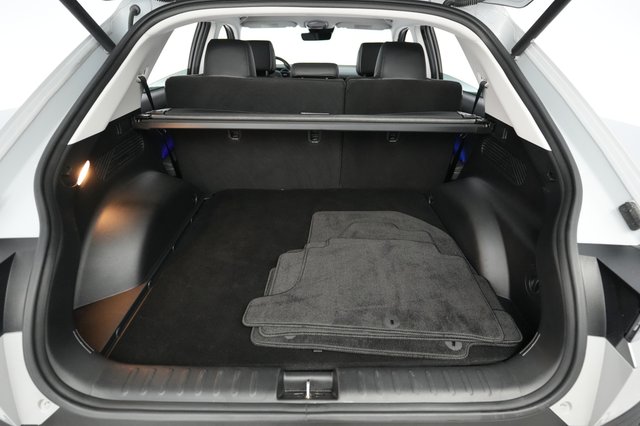 2023 Hyundai IONIQ 5 — photo 6 of 19