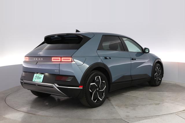 2023 Hyundai IONIQ 5 — photo 2 of 20
