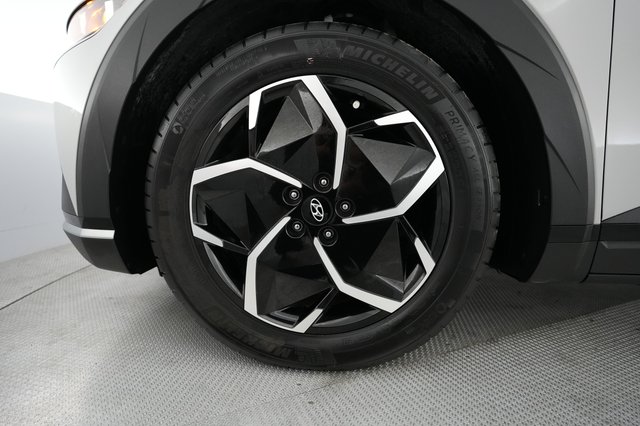 2023 Hyundai IONIQ 5 — photo 7 of 20