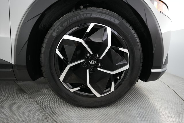 2023 Hyundai IONIQ 5 — photo 16 of 20