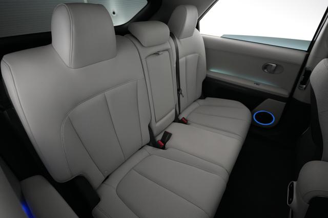 2023 Hyundai IONIQ 5 — photo 4 of 20
