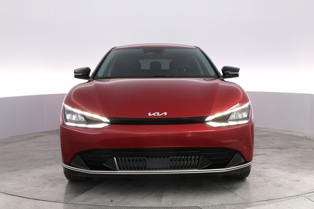 2023 Kia EV6 — photo 9 of 20
