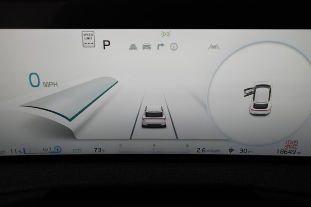 2023 Kia EV6 — photo 5 of 20