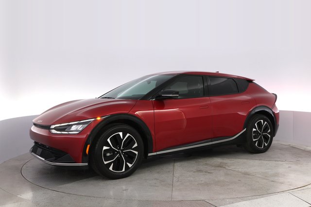 2023 Kia EV6 — photo 14 of 20