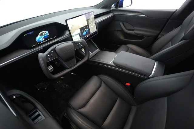 2023 Tesla Model S — photo 3 of 22