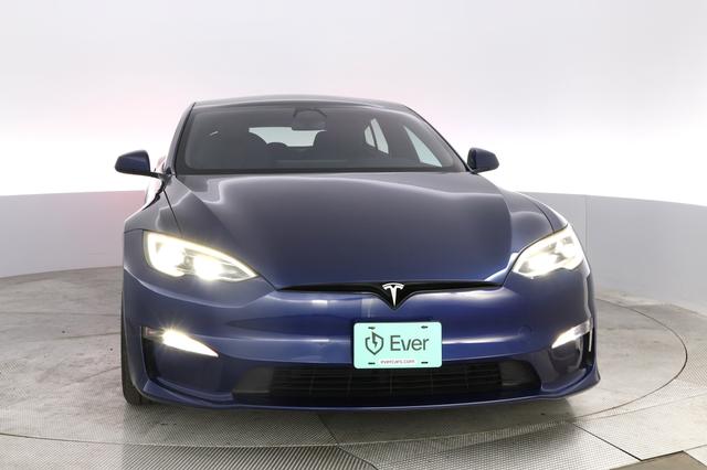 2023 Tesla Model S — photo 9 of 22