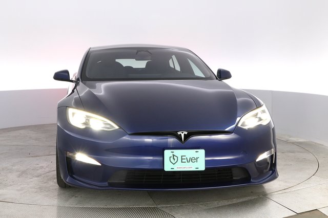 2023 Tesla Model S — photo 9 of 22
