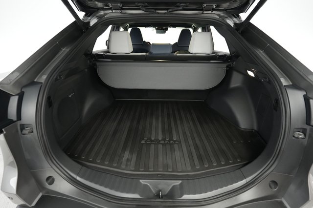 2023 Subaru Solterra — photo 6 of 22