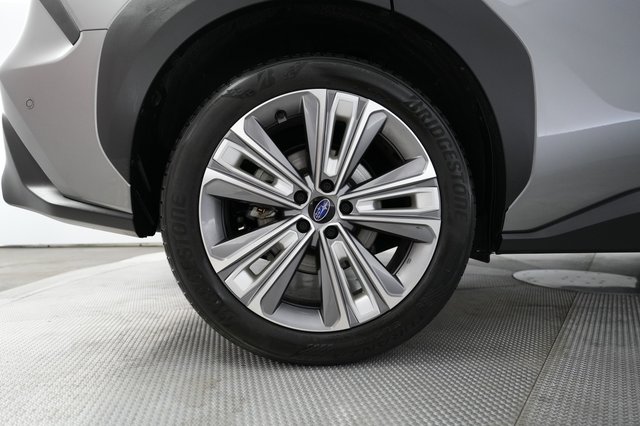 2023 Subaru Solterra — photo 17 of 22