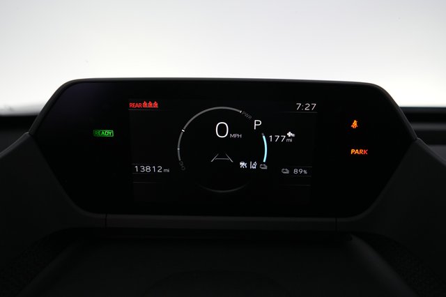 2023 Subaru Solterra — photo 5 of 22