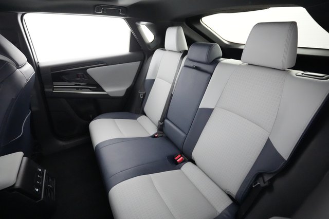 2023 Subaru Solterra — photo 19 of 22