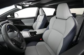 2023 Subaru Solterra — photo 3 of 22