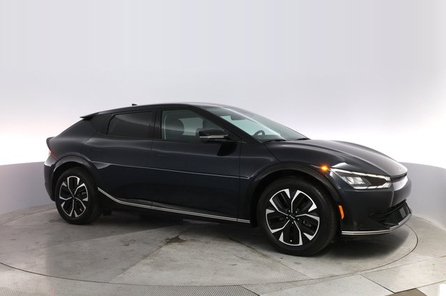 2024 Kia EV6 — photo 11 of 20