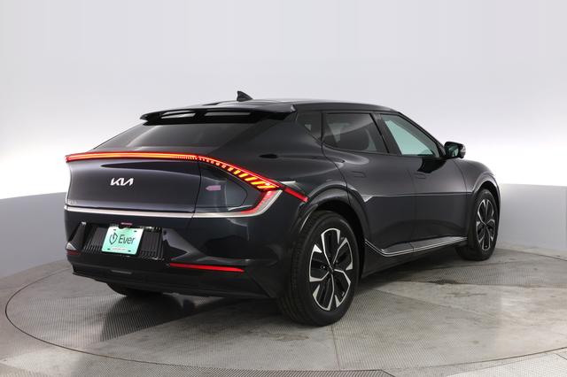2024 Kia EV6 — photo 2 of 20