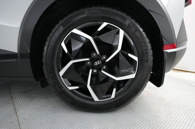 2022 Hyundai IONIQ 5 — photo 15 of 20
