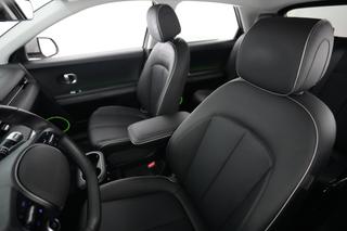 2022 Hyundai IONIQ 5 — photo 3 of 20