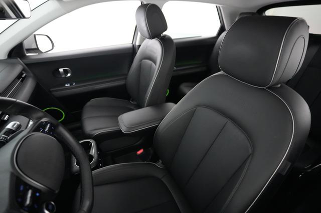 2022 Hyundai IONIQ 5 — photo 3 of 20