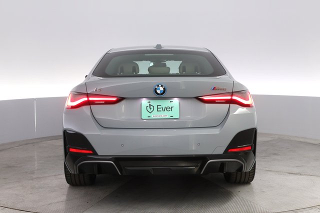 2022 BMW i4 — photo 12 of 23