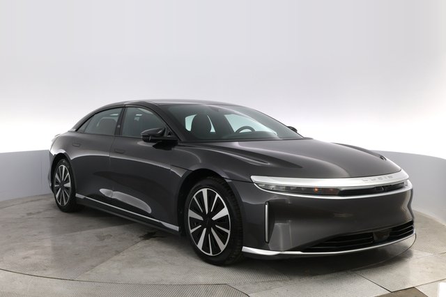 2023 Lucid Air — photo 10 of 21