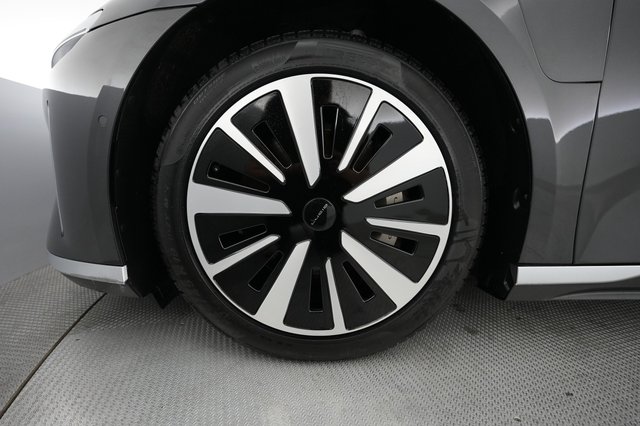 2023 Lucid Air — photo 15 of 21