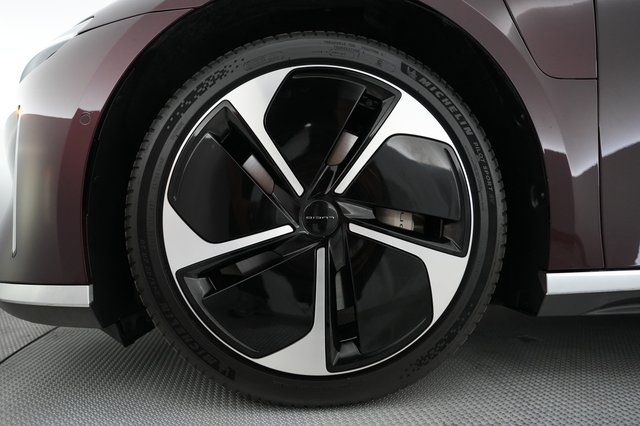2023 Lucid Air — photo 7 of 21