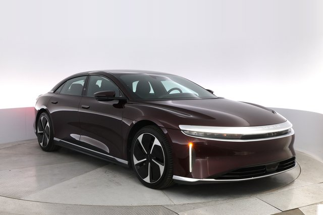 2023 Lucid Air — photo 10 of 21