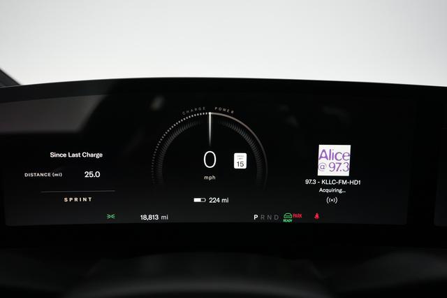 2023 Lucid Air — photo 5 of 21