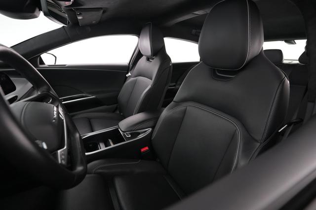2023 Lucid Air — photo 3 of 21